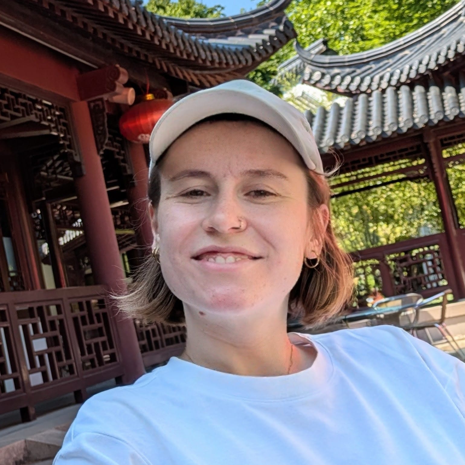 Portrait photo of Jana Schilling