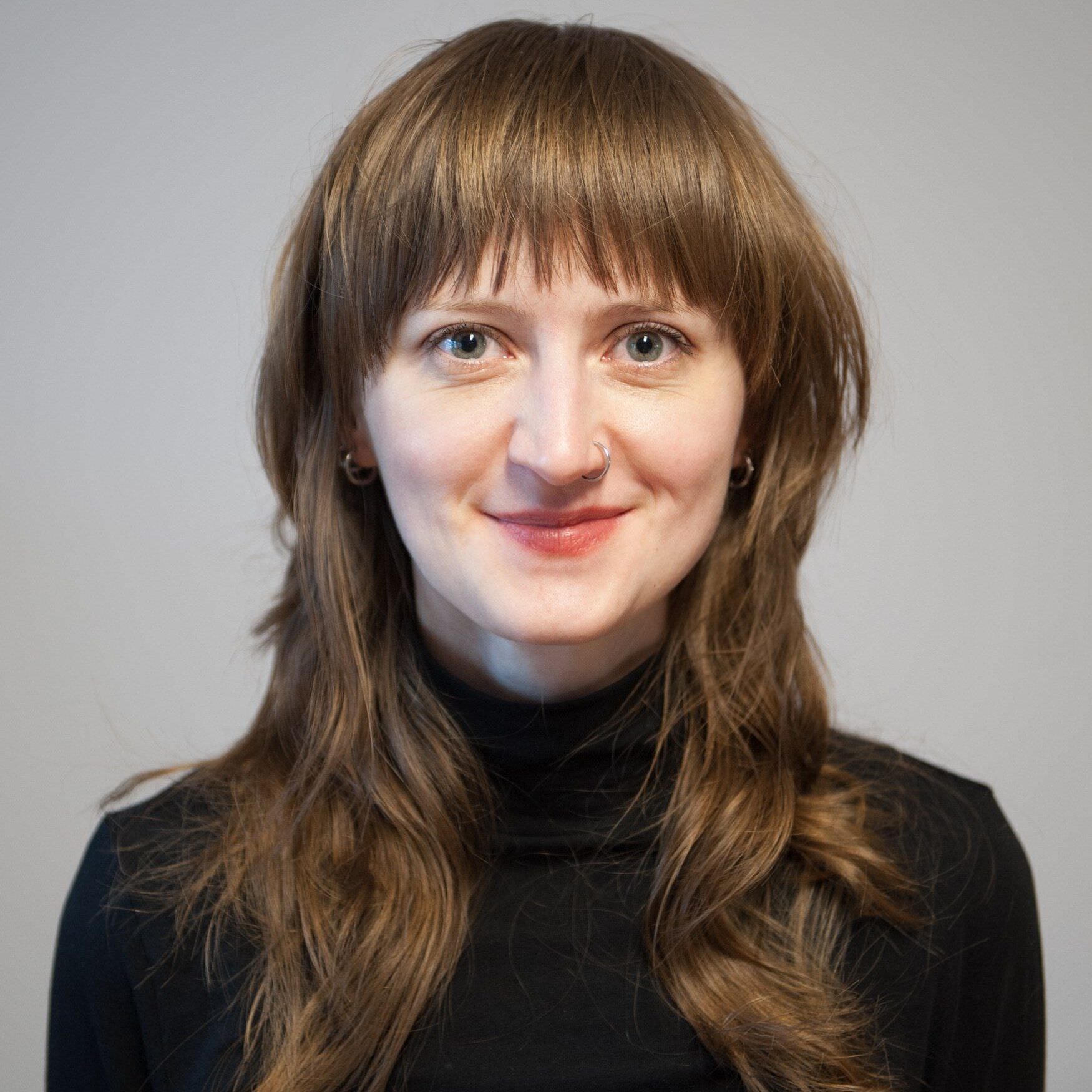 Portrait photo of Katharina Langolf