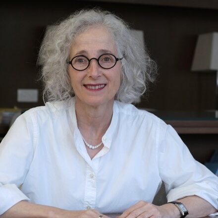 Portrait photo of Prof. Dr. Yfaat Weiss